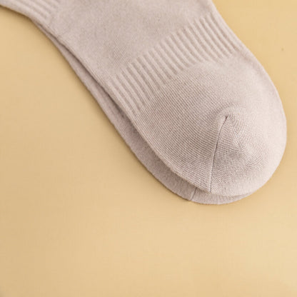 Fear Of God  ESSENTIALS Vintage Alphabet Socks 2 pairs