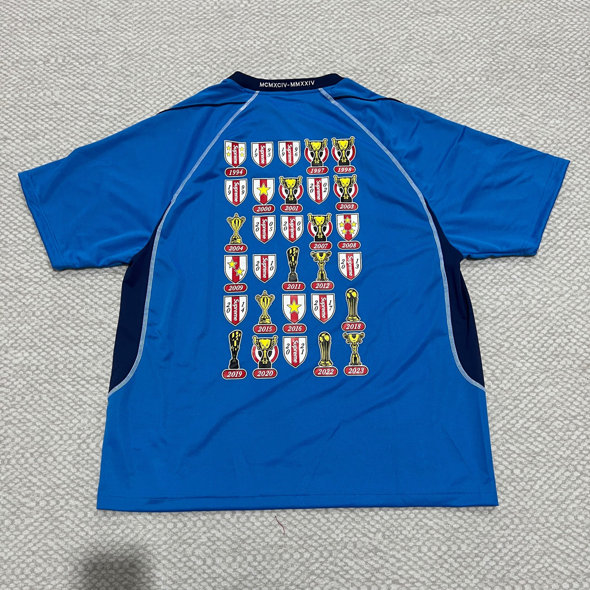 Supreme Tshirt
