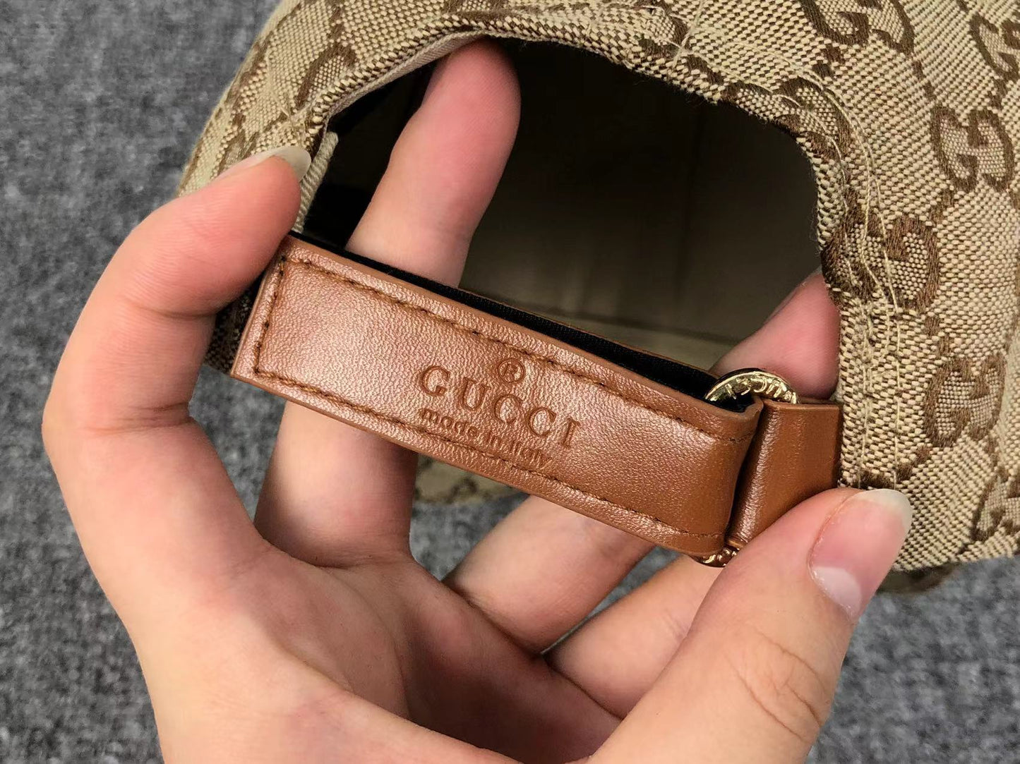 Gucc  Cap