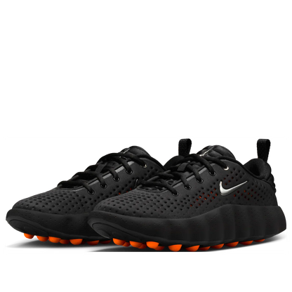 HQ4310 001 Nike Mind 002 Black Chrome (Women's)